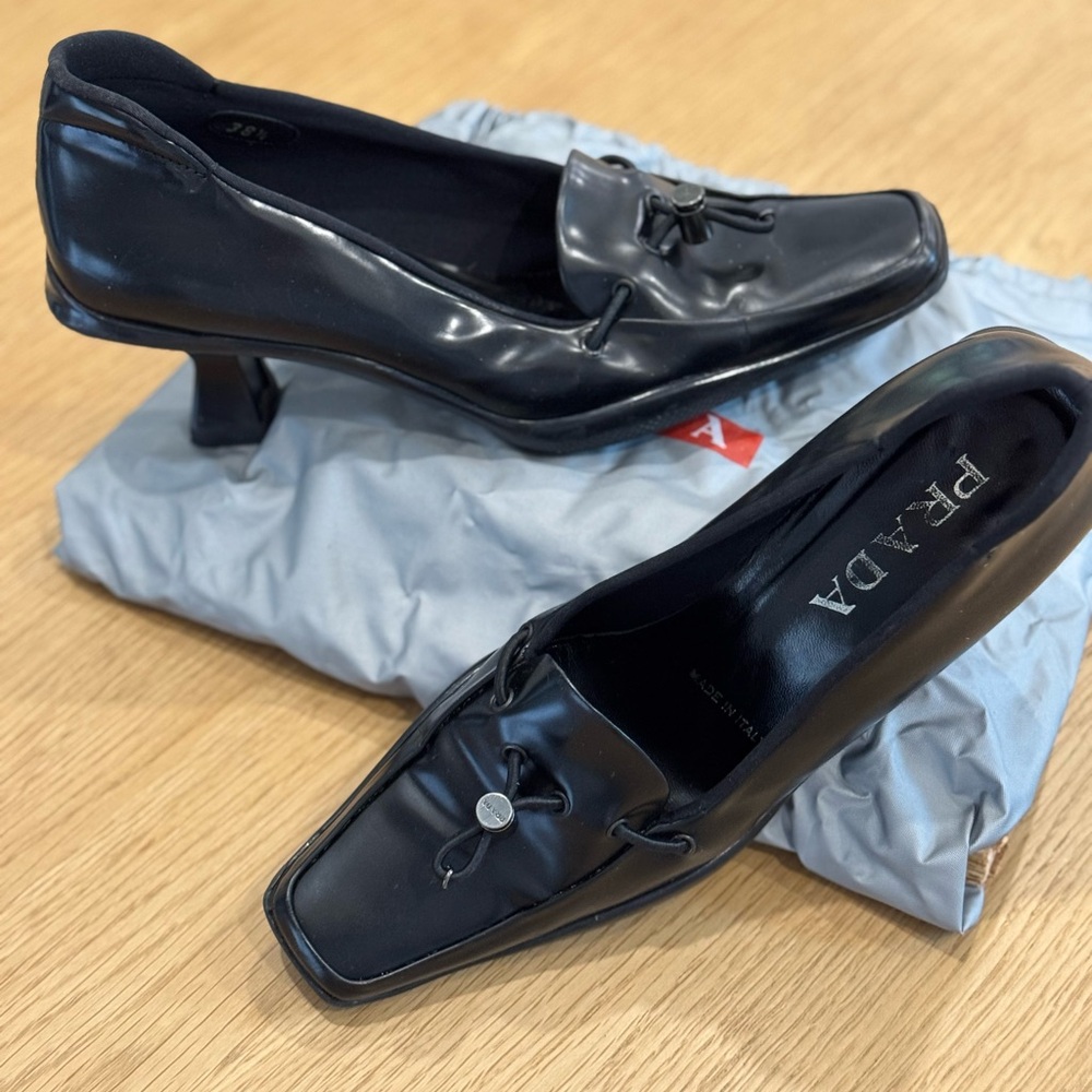 PRADA vintage women’s shoes Black 8 1/2